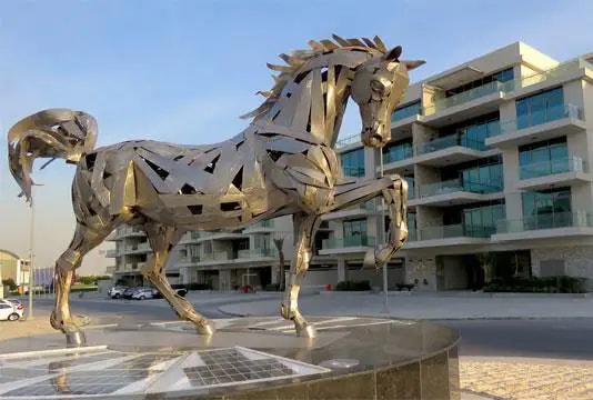 Impressie van The Polo Residence, woningen van Invest Group Overseas in Masdar City, Abu Dhabi