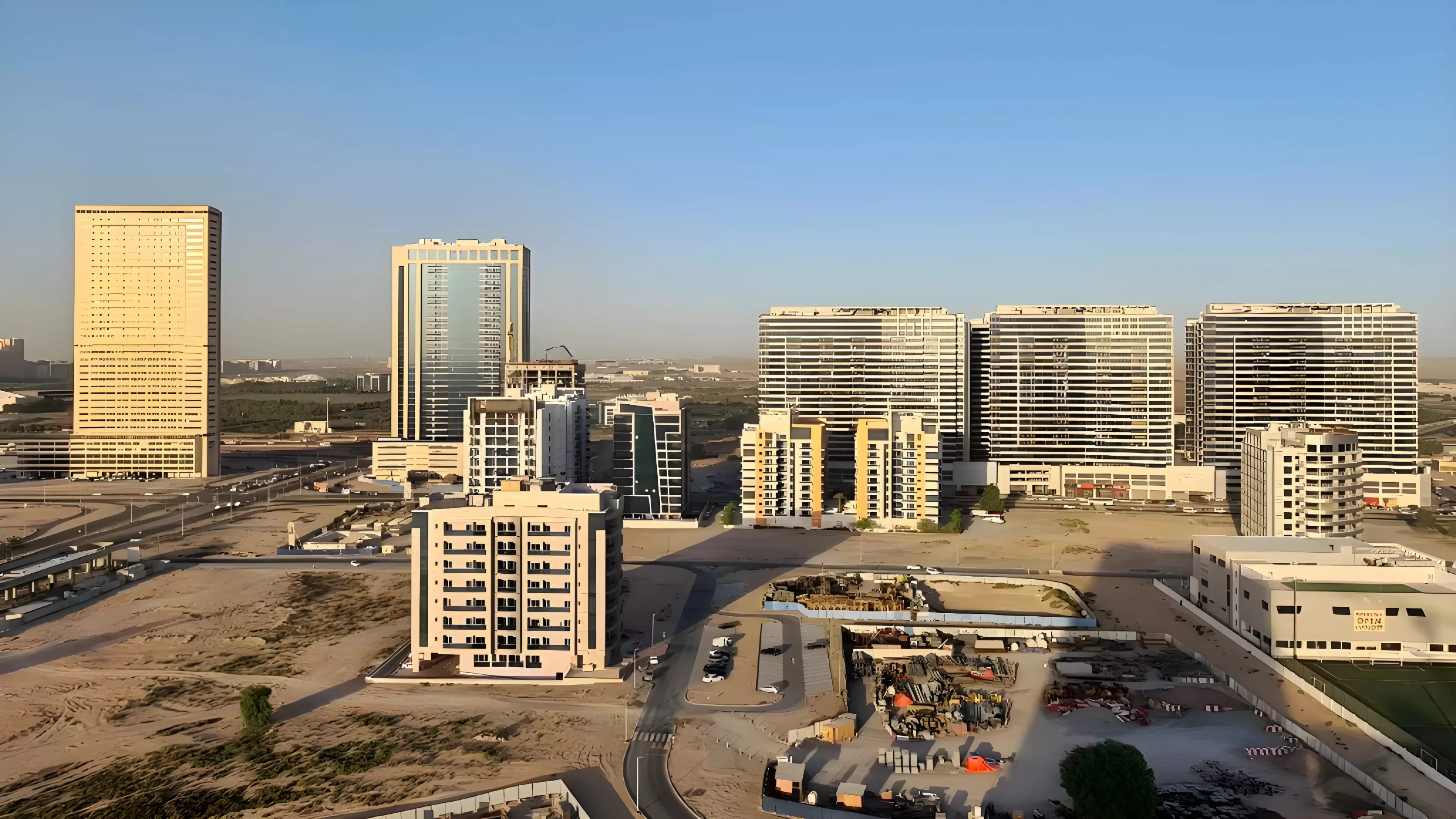 Impressie van Dalmore Tower, appartementen van Dalmore Development in Dubai Land Residence Complex, Dubai
