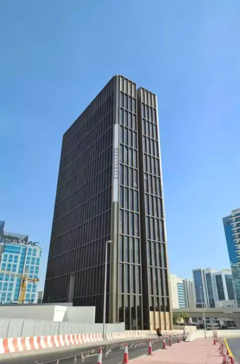 Residence 110 in Business Bay, Dubai, foto 2