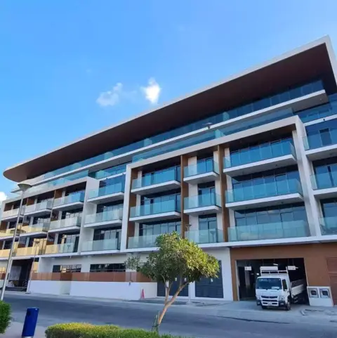 Taraf 2 Residence in Jumeirah Village Triangle, Dubai, foto 2