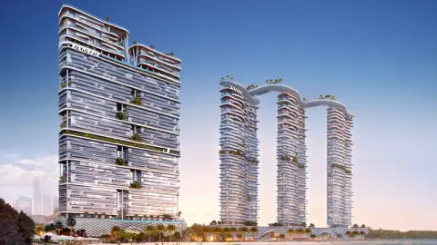 Phase 2, collectie van Damac Bay Cavalli