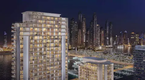 Tower 2, collectie van Palace Beach Residence